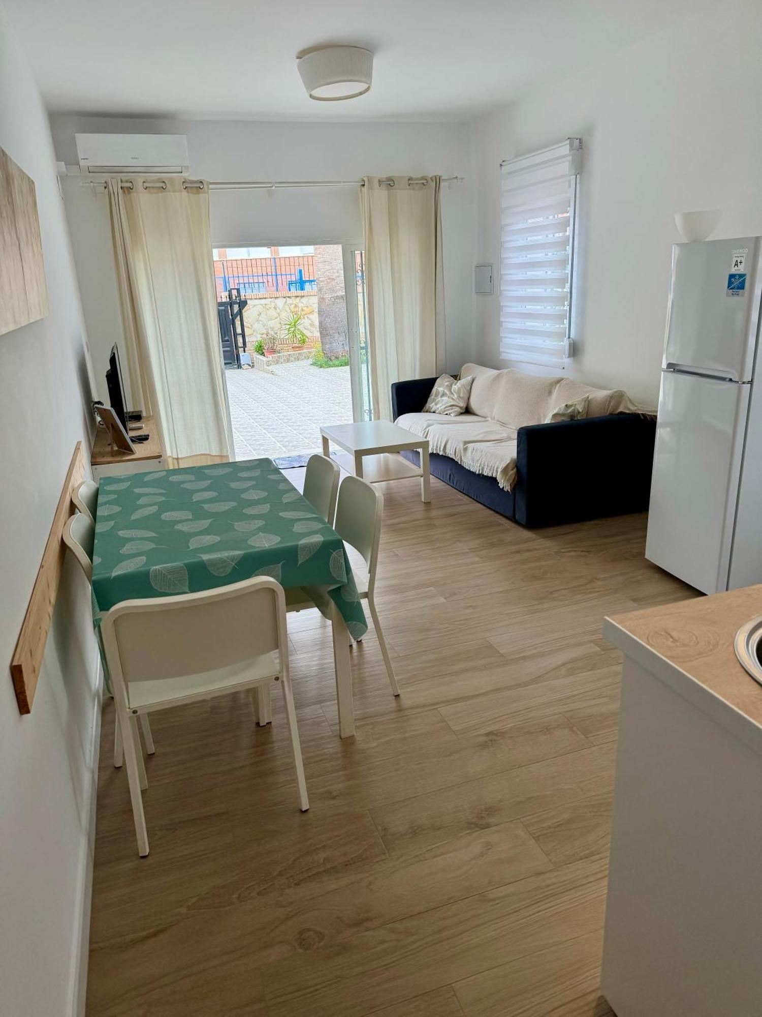 Villa Ana Apartments Μπένιντορμ Εξωτερικό φωτογραφία