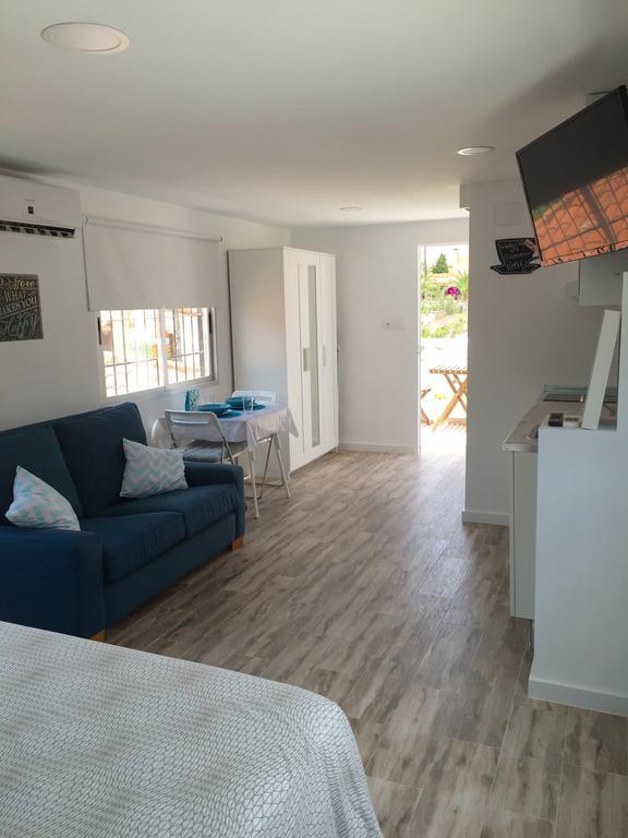 Villa Ana Apartments Μπένιντορμ Δωμάτιο φωτογραφία